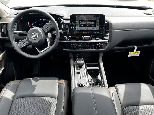 new 2024 Nissan Pathfinder car, priced at $47,116