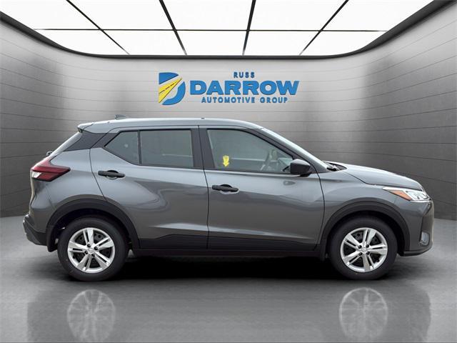 new 2025 Nissan Kicks car, priced at $23,697