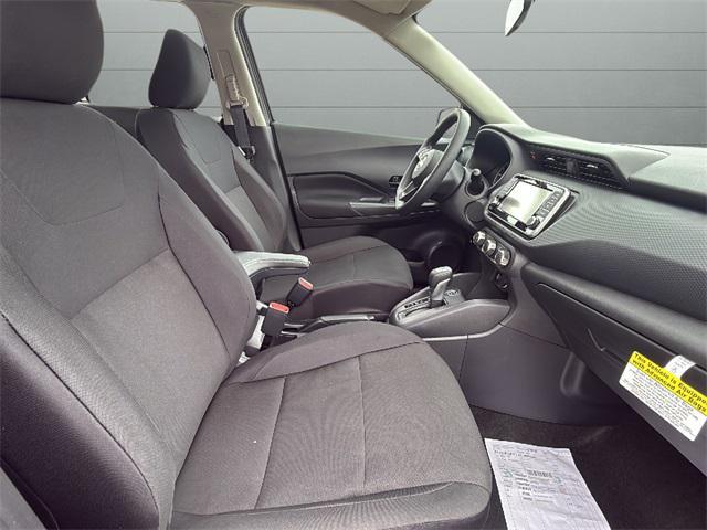 new 2025 Nissan Kicks car, priced at $23,697