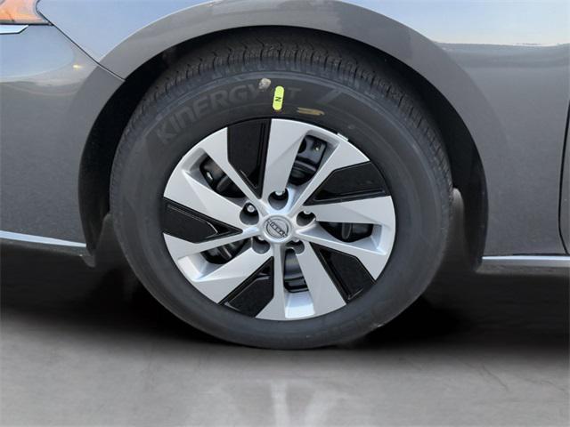 new 2025 Nissan Altima car, priced at $27,345