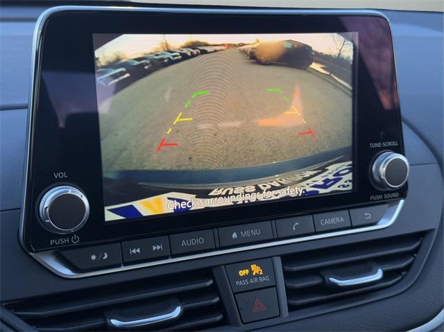 new 2025 Nissan Altima car, priced at $27,345