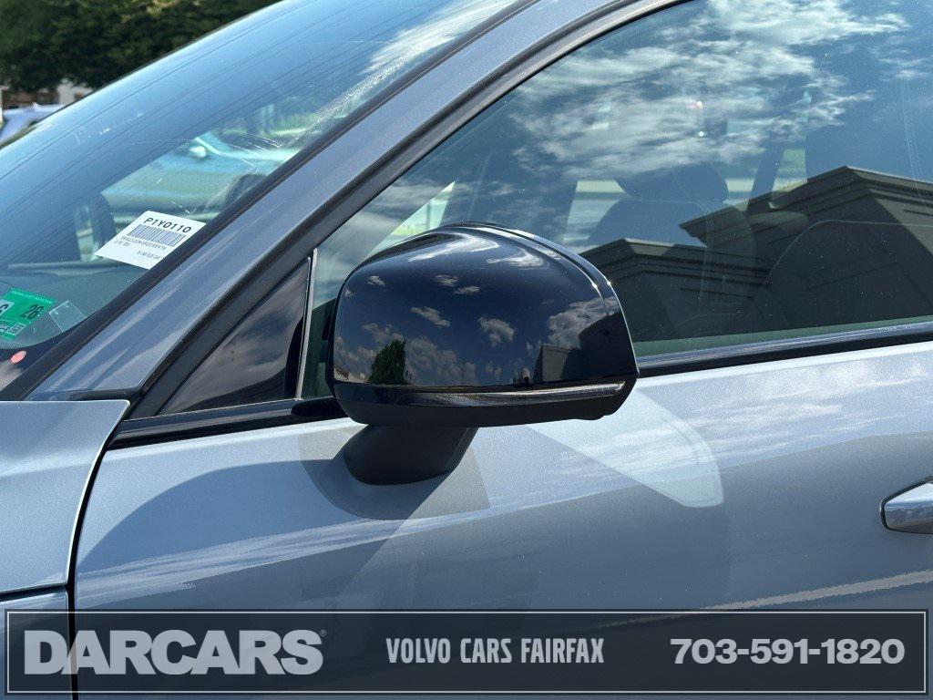 used 2023 Volvo XC40 car, priced at $36,700