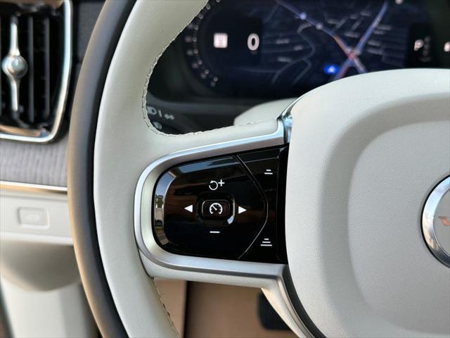 new 2026 Volvo XC90 car, priced at $76,875