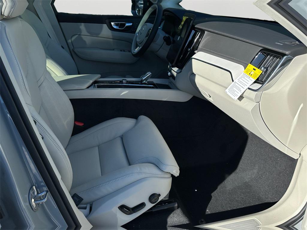 new 2026 Volvo XC60 car, priced at $60,223