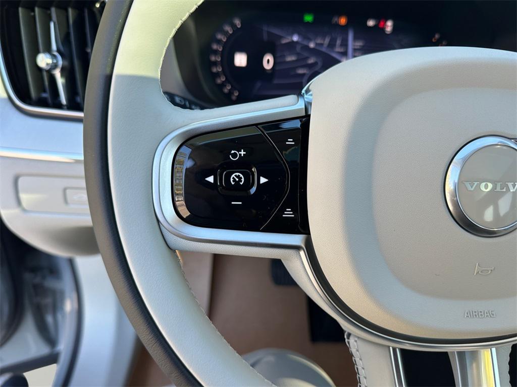 new 2026 Volvo XC60 car, priced at $60,223