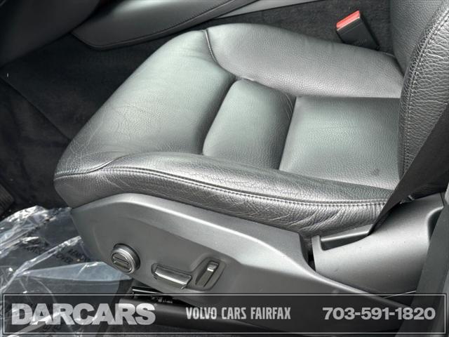 used 2022 Volvo XC90 car, priced at $39,600