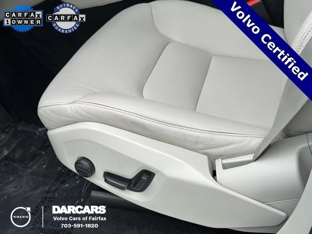 used 2023 Volvo XC90 car, priced at $37,604