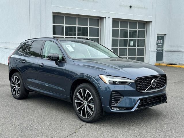 new 2025 Volvo XC60 car, priced at $60,460