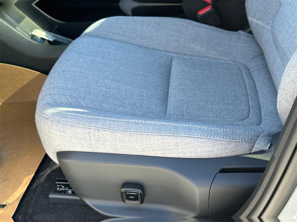 new 2025 Volvo EX30 car, priced at $48,445