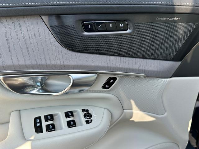 new 2026 Volvo XC90 car, priced at $75,455