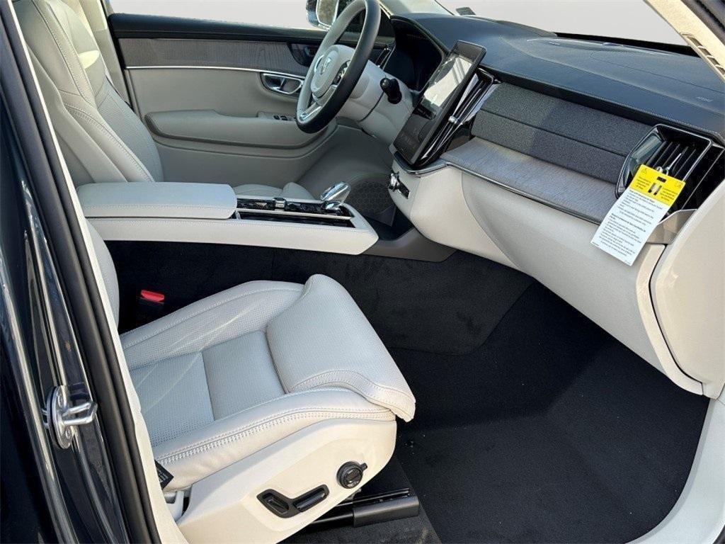 new 2026 Volvo XC90 car, priced at $73,455