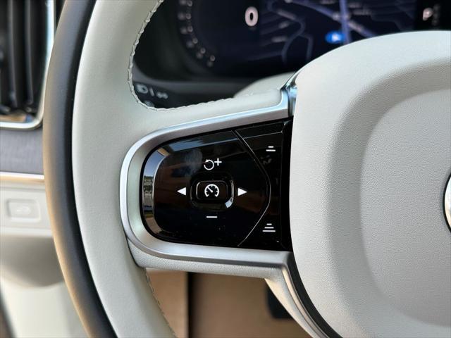 new 2026 Volvo XC90 car, priced at $75,455