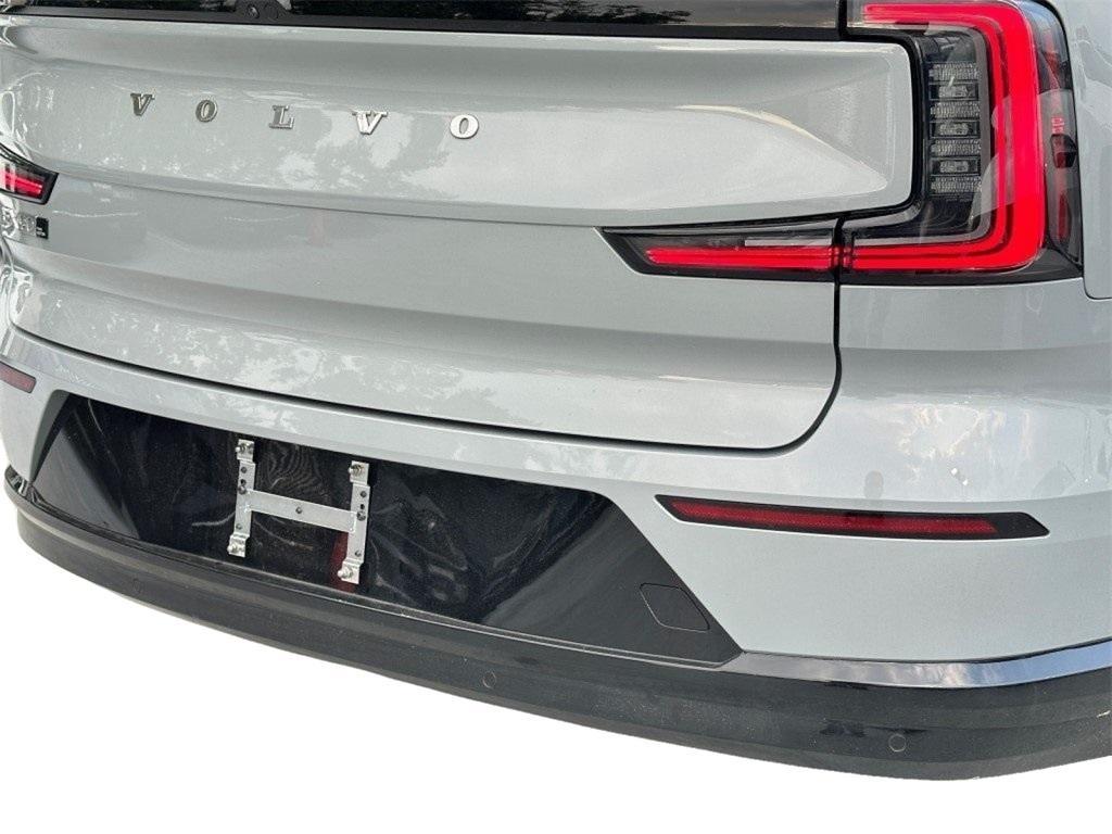 new 2025 Volvo EX90 car, priced at $89,585