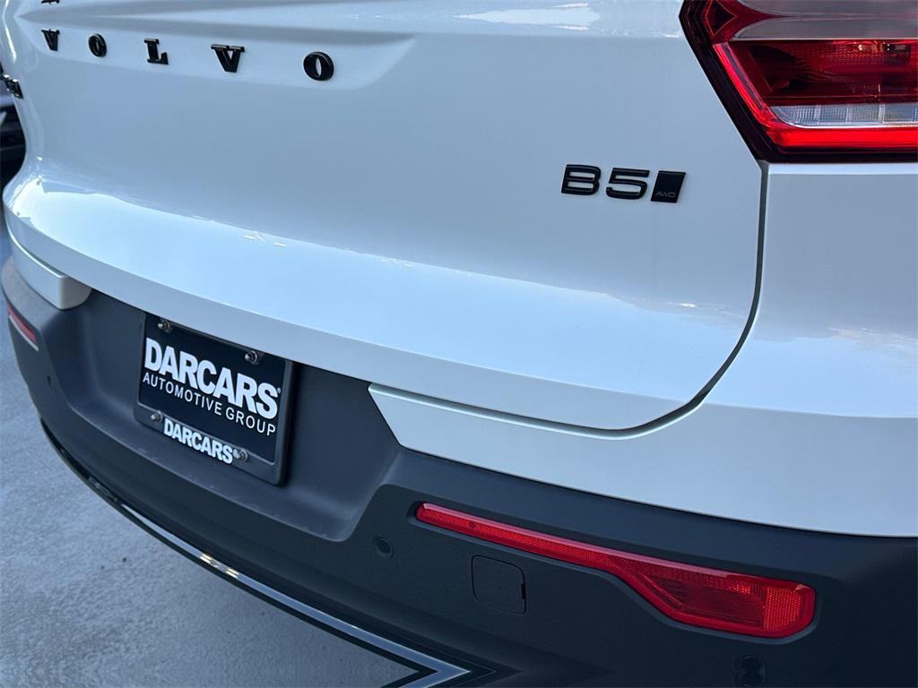 new 2026 Volvo XC40 car, priced at $51,245