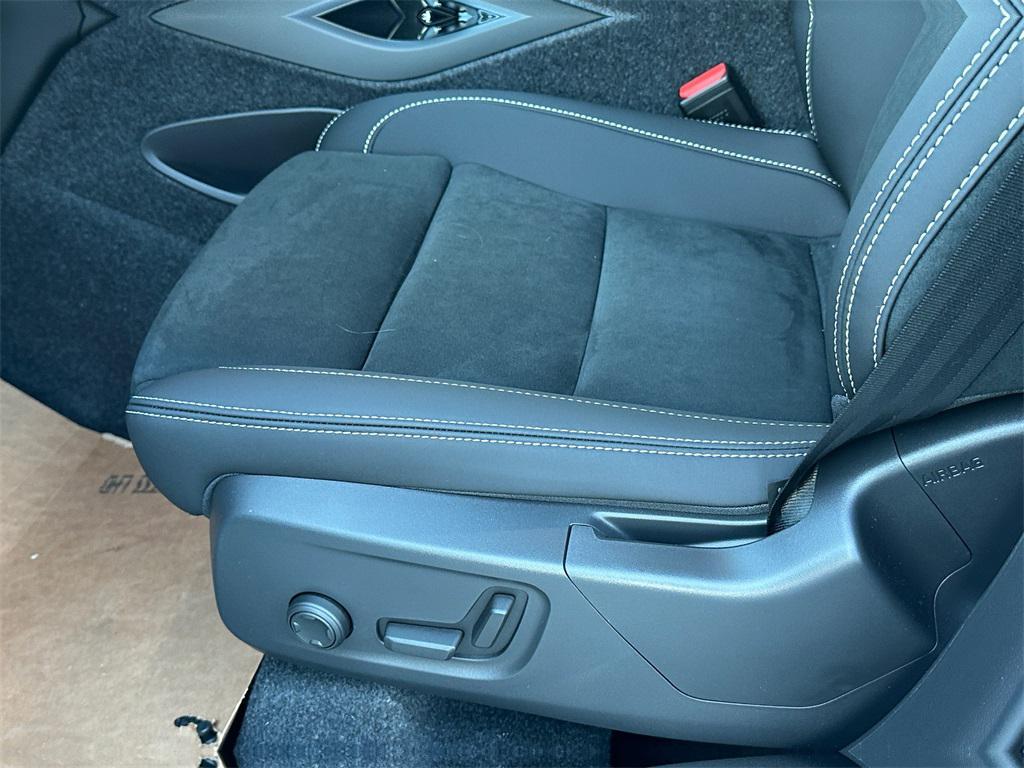 new 2026 Volvo XC40 car, priced at $51,245