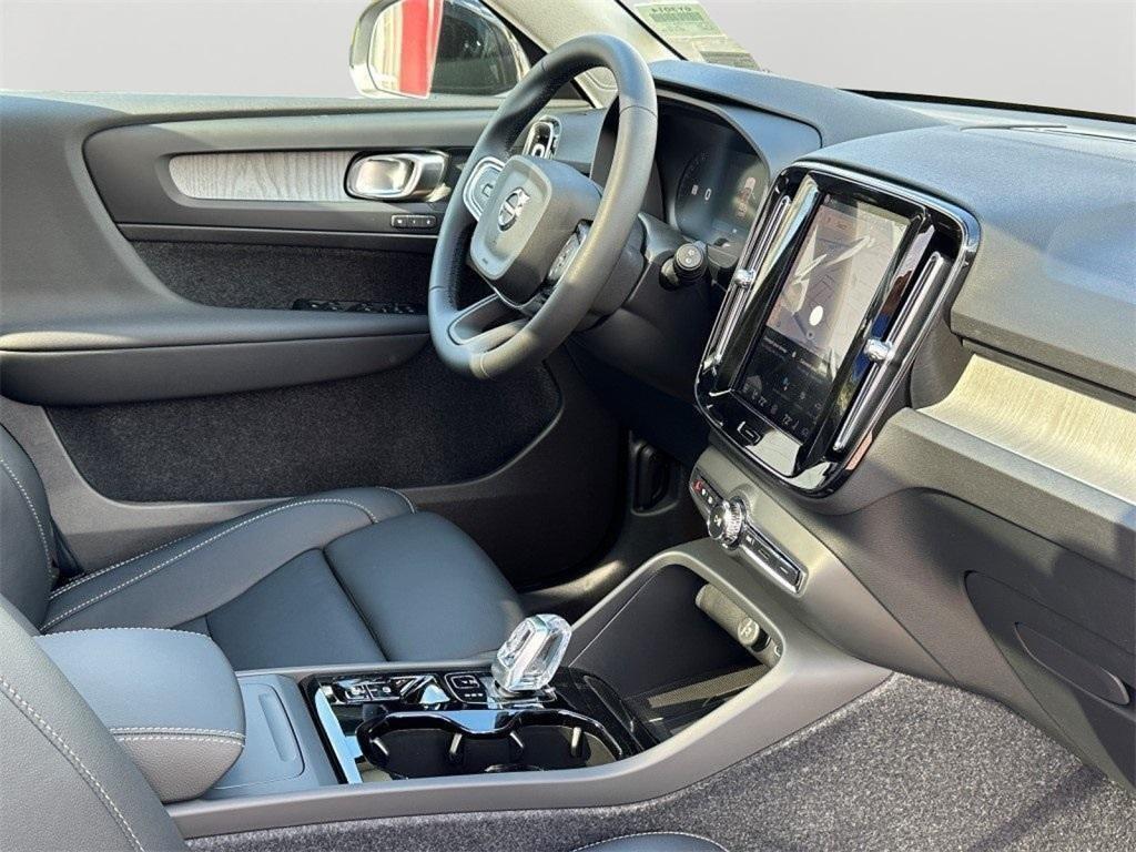 new 2026 Volvo XC40 car, priced at $47,650