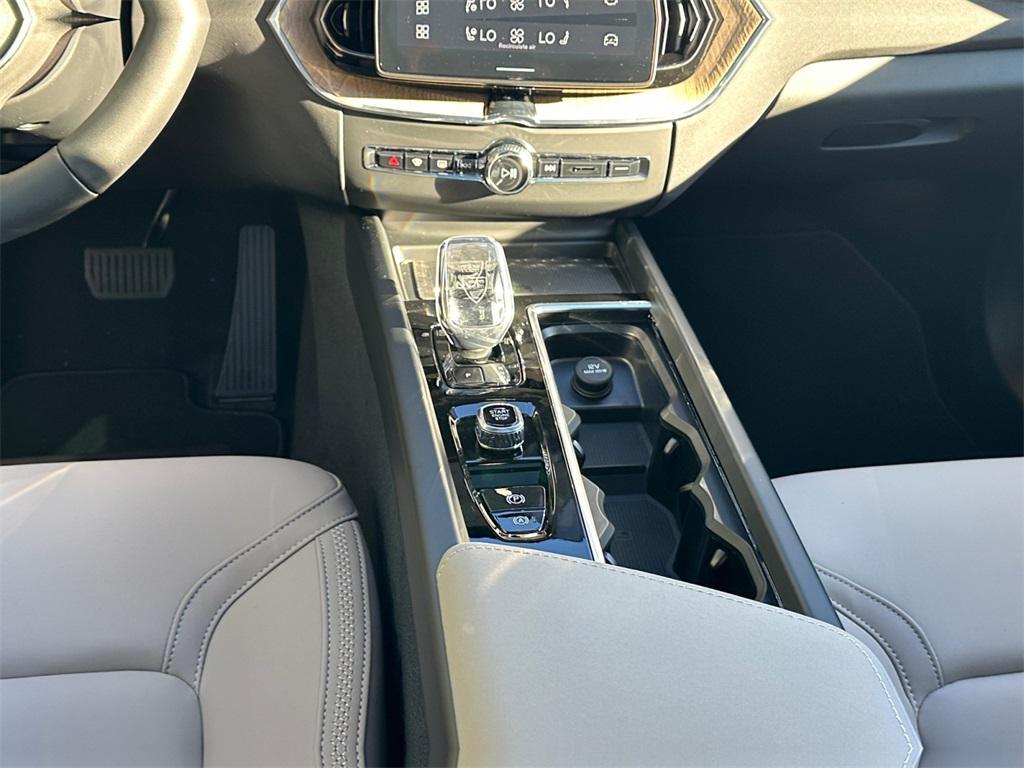 new 2026 Volvo XC60 car, priced at $54,145
