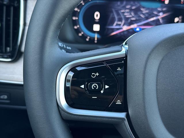 new 2025 Volvo XC90 car, priced at $70,845