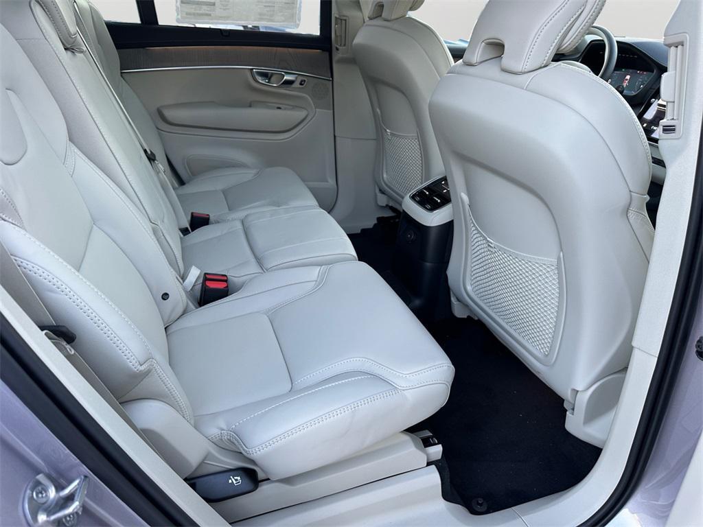 new 2026 Volvo XC90 Plug-In Hybrid car, priced at $82,625