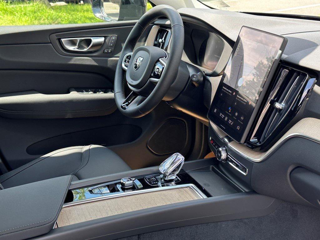new 2026 Volvo XC60 car, priced at $56,985