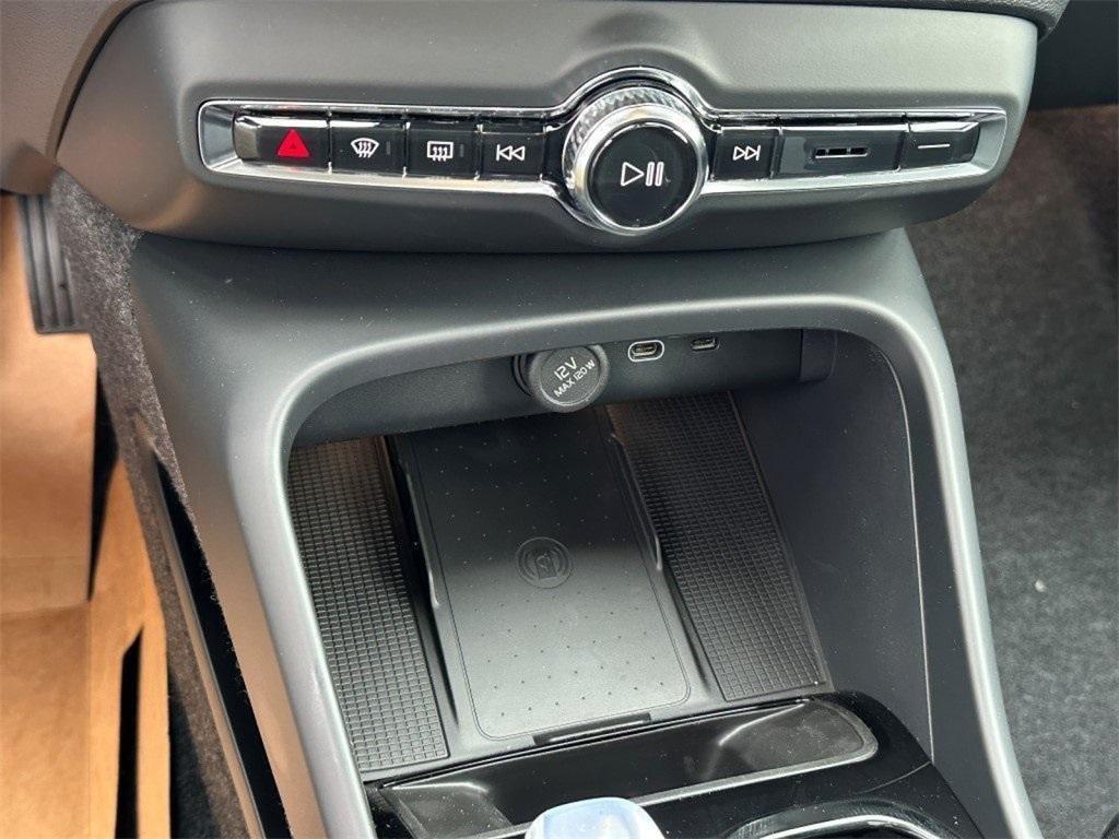 new 2026 Volvo XC40 car, priced at $50,250
