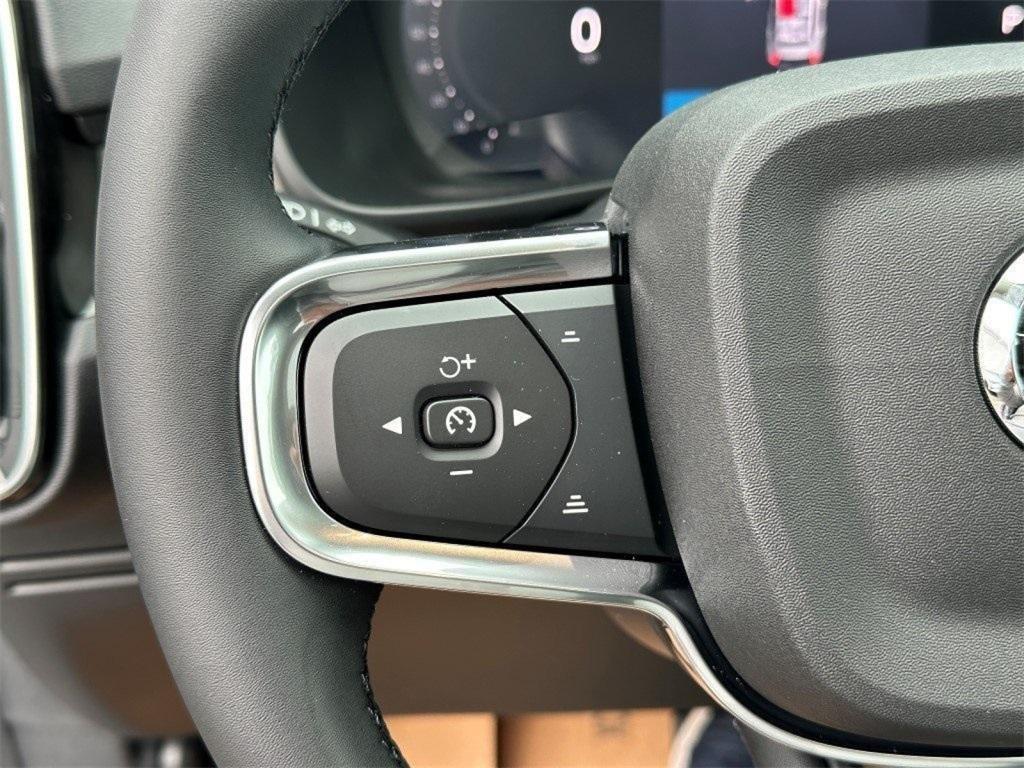 new 2026 Volvo XC40 car, priced at $50,250