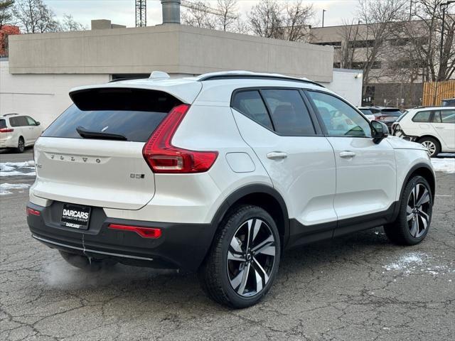 new 2025 Volvo XC40 car, priced at $48,170