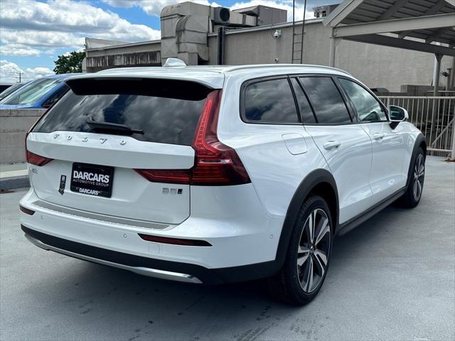 new 2024 Volvo V60 Cross Country car, priced at $53,040