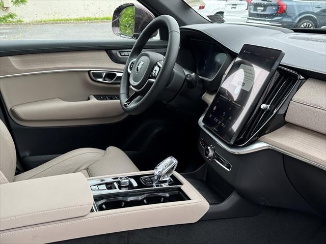 new 2025 Volvo XC90 car, priced at $71,345