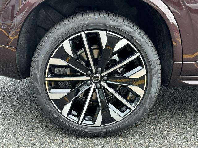 new 2025 Volvo XC90 car, priced at $71,345