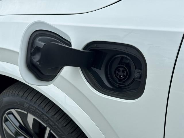 new 2025 Volvo XC90 Plug-In Hybrid car, priced at $81,405