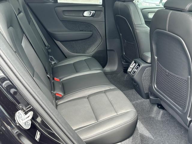 new 2025 Volvo XC40 car, priced at $48,335