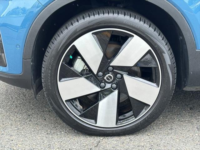 used 2022 Volvo C40 Recharge Pure Electric car, priced at $33,568