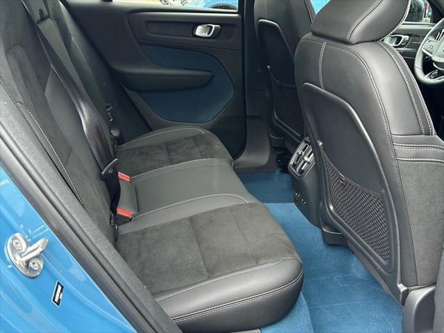 used 2022 Volvo C40 Recharge Pure Electric car, priced at $33,568