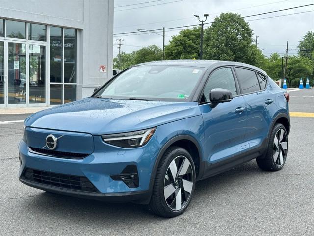 used 2022 Volvo C40 Recharge Pure Electric car, priced at $33,568