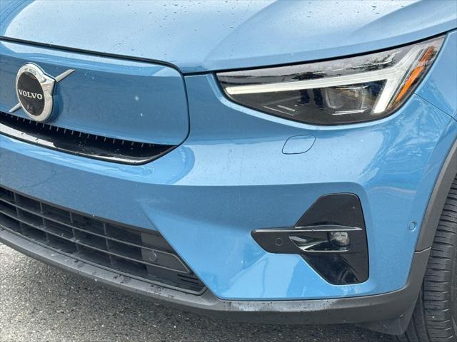 used 2022 Volvo C40 Recharge Pure Electric car, priced at $33,568