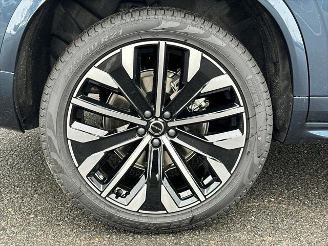 new 2025 Volvo XC90 car, priced at $73,145