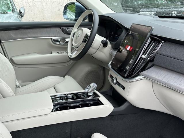 new 2025 Volvo XC90 Plug-In Hybrid car, priced at $81,405