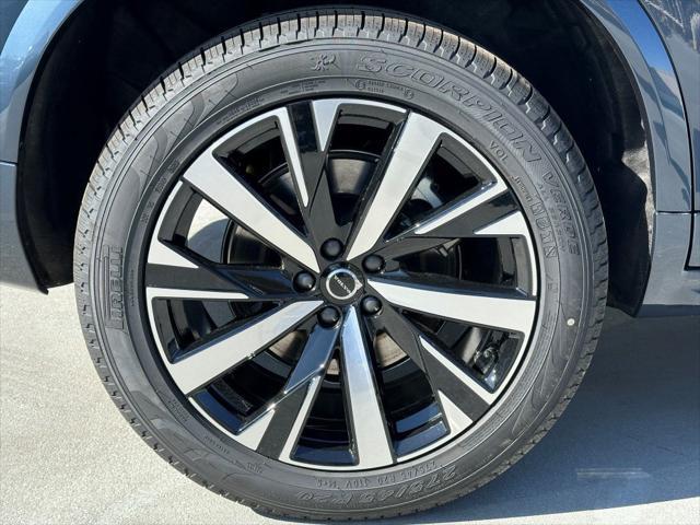 new 2025 Volvo XC90 car, priced at $64,895
