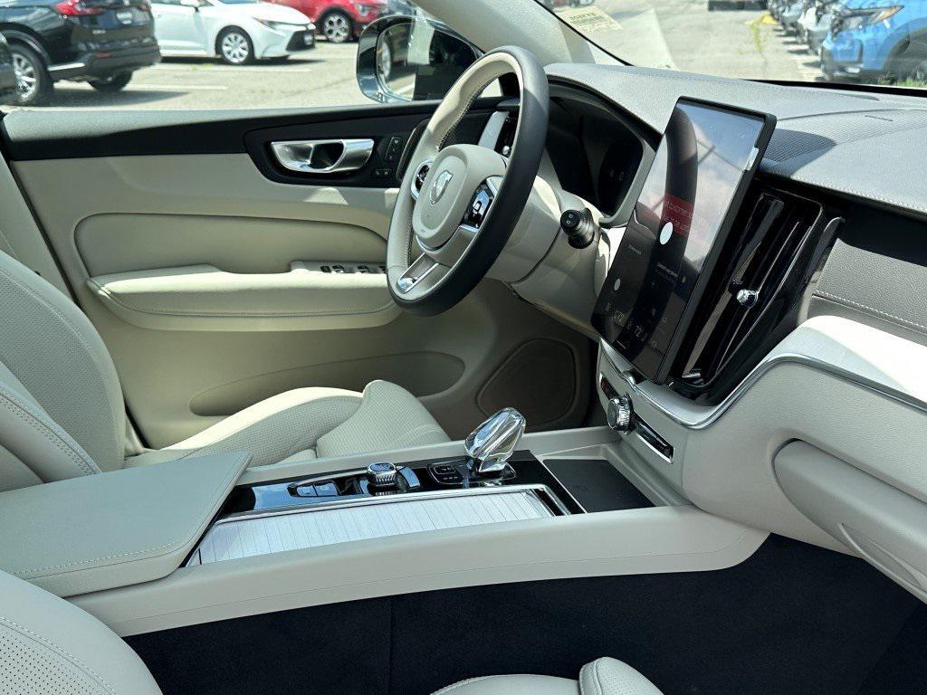 new 2026 Volvo XC60 car, priced at $62,935
