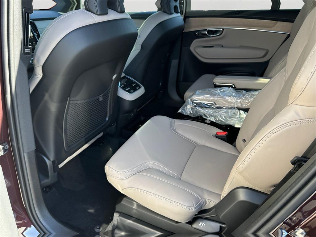 new 2026 Volvo XC90 car, priced at $79,605