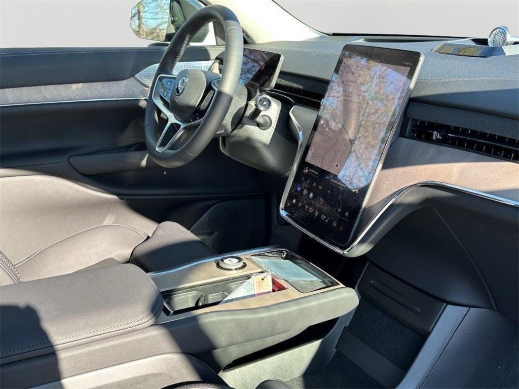 new 2025 Volvo EX90 car, priced at $93,840