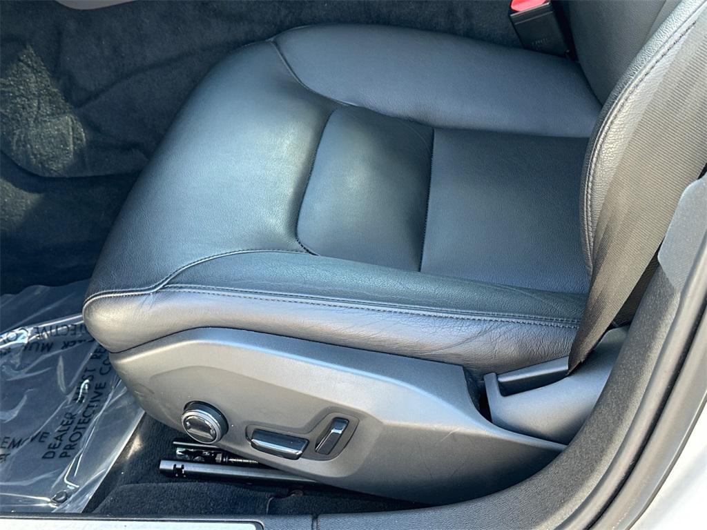 used 2025 Volvo S60 car, priced at $31,320