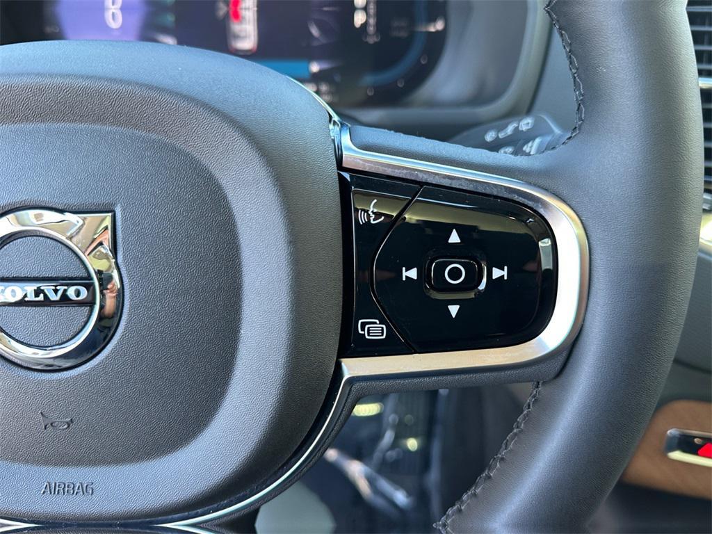 used 2024 Volvo XC90 Recharge Plug-In Hybrid car, priced at $53,980