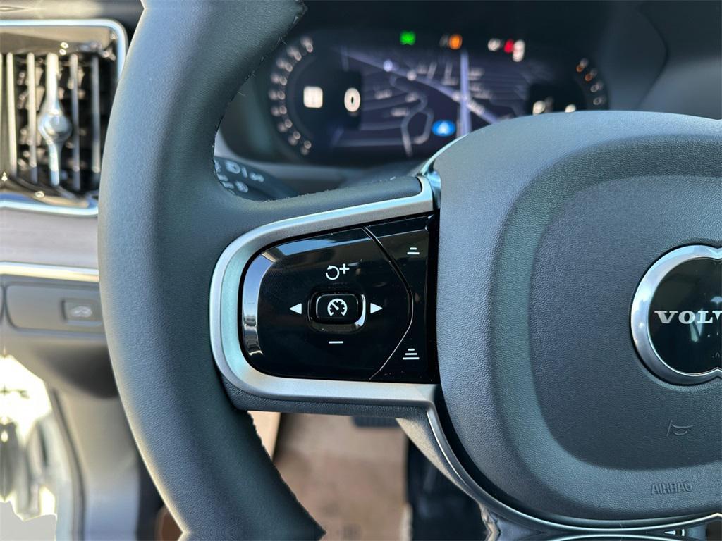 new 2026 Volvo XC90 car, priced at $67,395