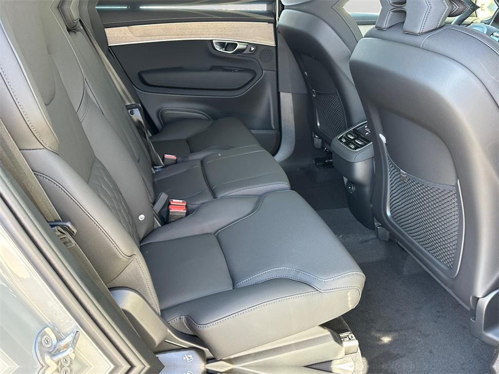 new 2026 Volvo XC90 car, priced at $67,395