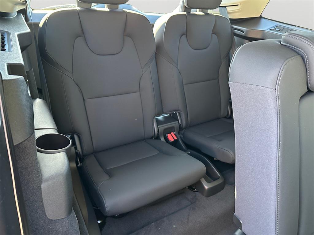 new 2026 Volvo XC90 car, priced at $67,395