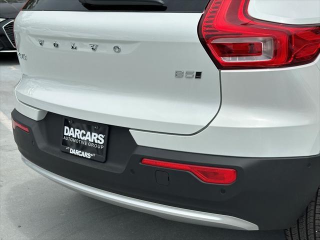 new 2025 Volvo XC40 car, priced at $50,565