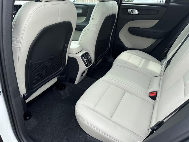 new 2025 Volvo XC40 car, priced at $50,565