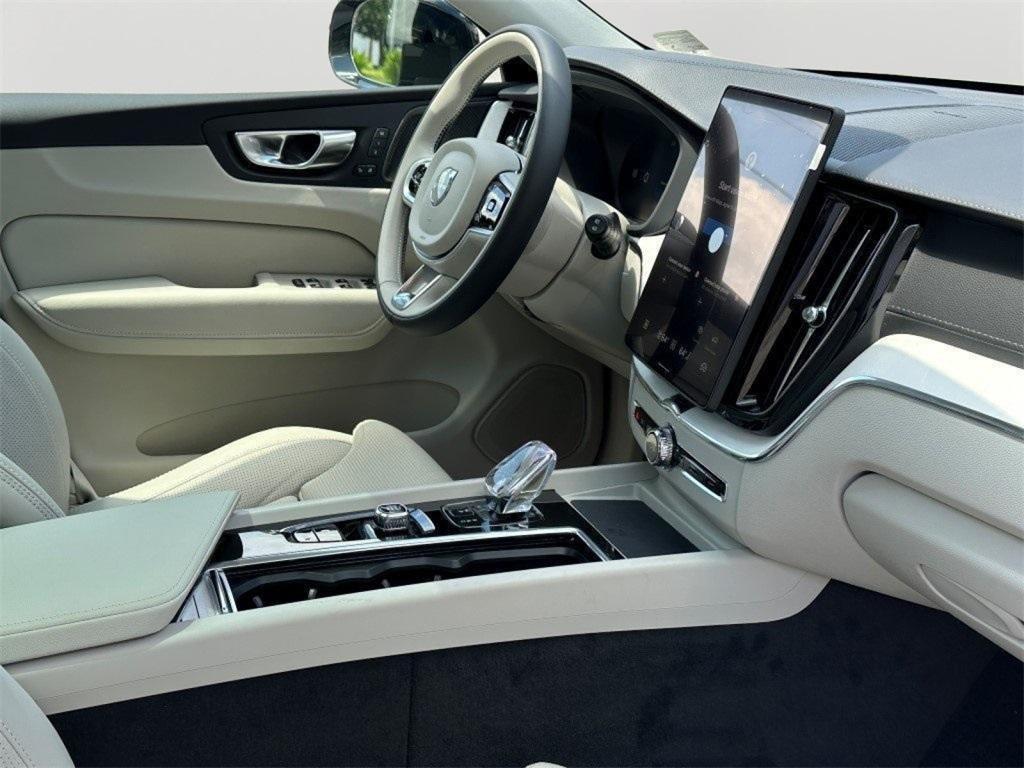 new 2026 Volvo XC60 car, priced at $60,935
